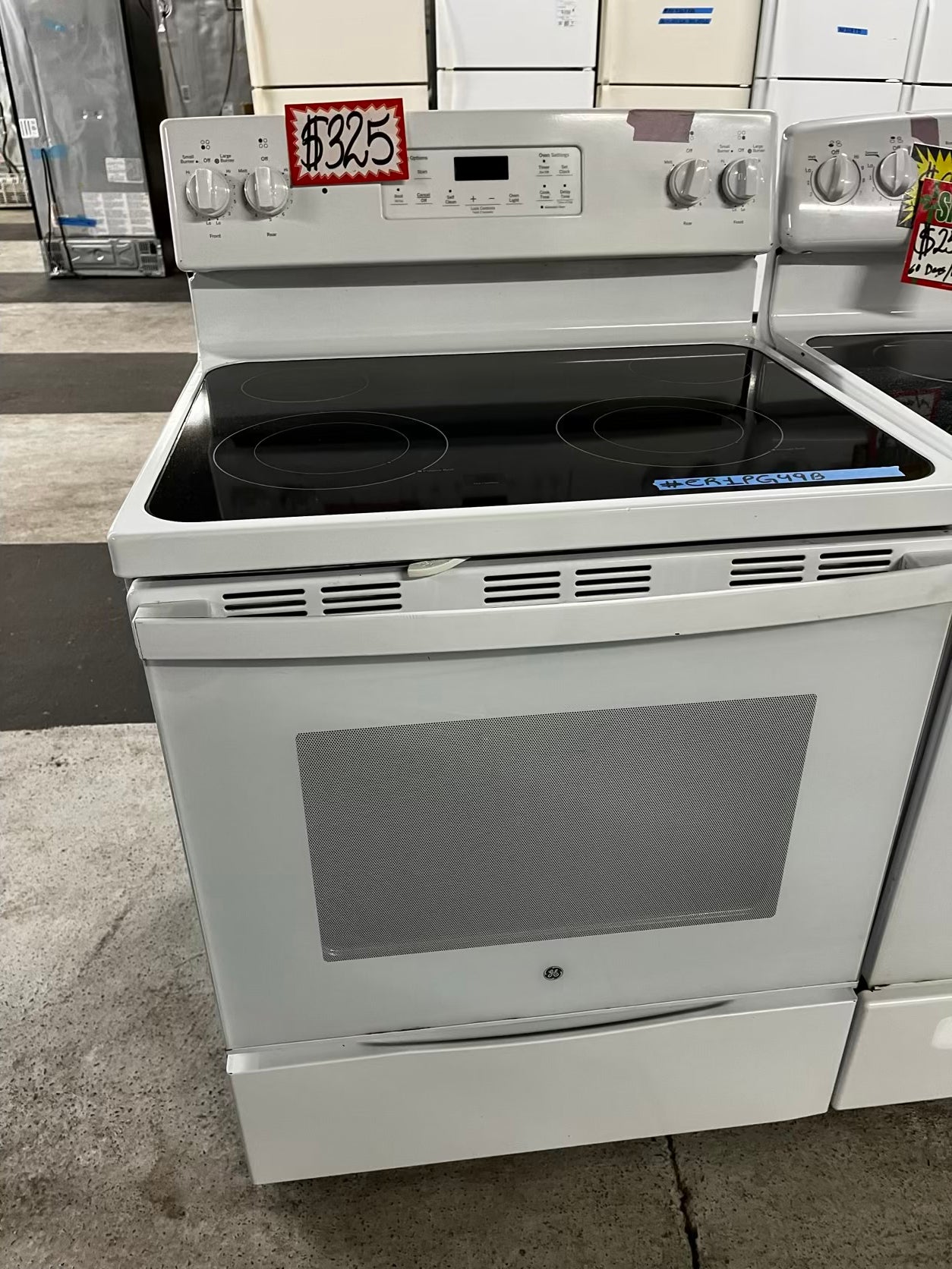 GE glass top electric range 220v 4 burner Refurbished bake Broil hi/lo self clean in white 30" #ER1PG49B