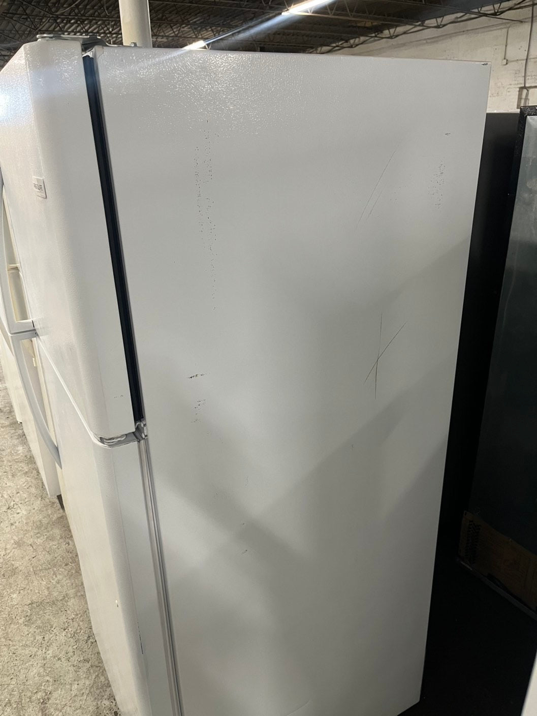 -Frigidaire 30” top freezer refrigerator in  white used refurbished 30’ #RF21CU98B