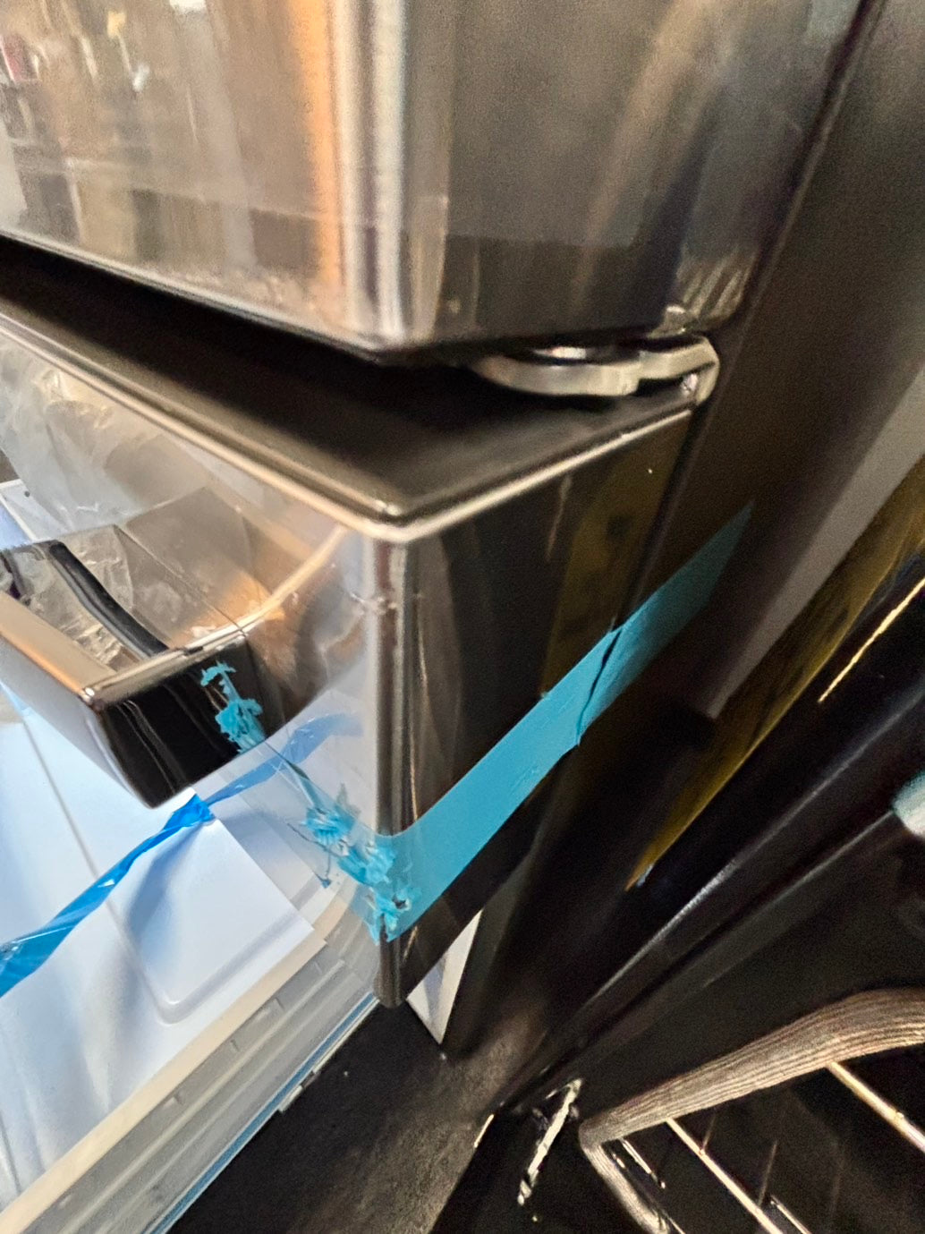 >Special 🎈3pc. Combo new open box  -french door 4-doors refrigerator GE 36” w/ice maker & water dispenser inside ,costumer return gas range five burners Airfry  & new open box over the range microwave GE #RFGAX3PC