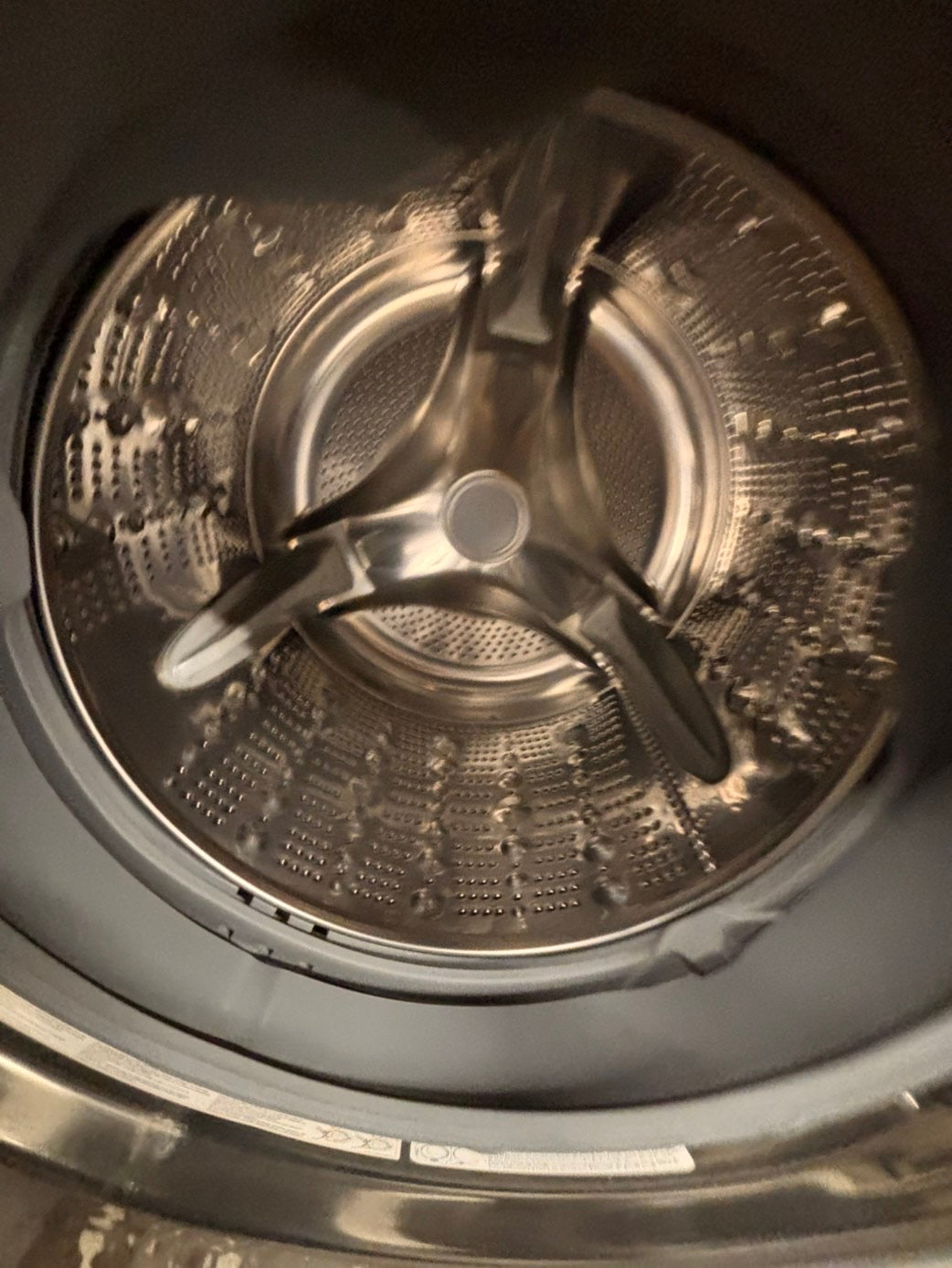 >*Used-great conditions refurbished LG steam washer 4.5cu large capacity in silver-gray  #WR15WW