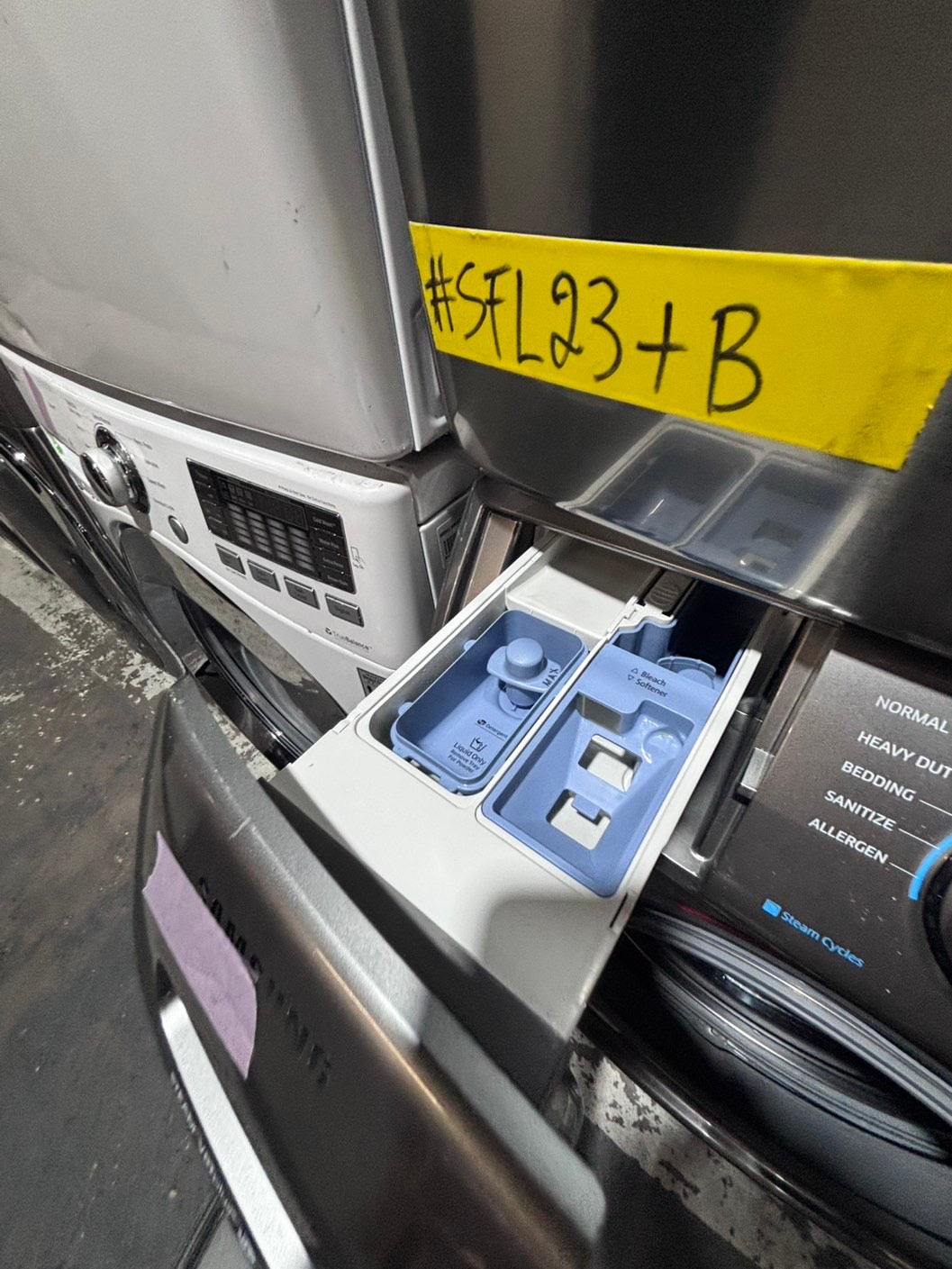 >*Samsung gray washer 4.5cu. ft. Large capacity, & electric dryer set in great condition 27” stackable or side by side  used-refurbished  #SFL23TB