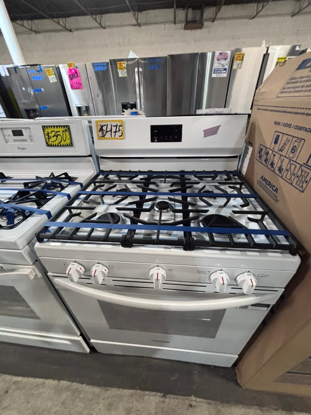 >>like new frigidaire Gas range 5 burner bake broil Hi/Lo self clean in  white used-Refurbished 30” #G1T1A4B