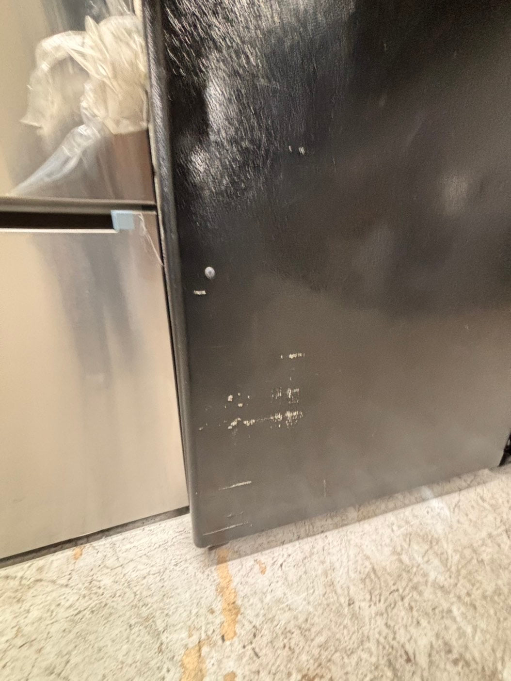 >GE  33” Top freezer fridge   With ice maker inside ,black  used-refurbished #RG21QB