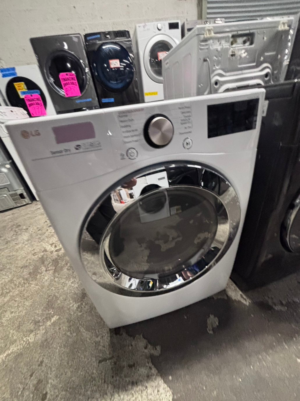 >*LG like new sensor Dry front load stackable electric 220v dryer in white color used-refurbished 27" #DLGH16B