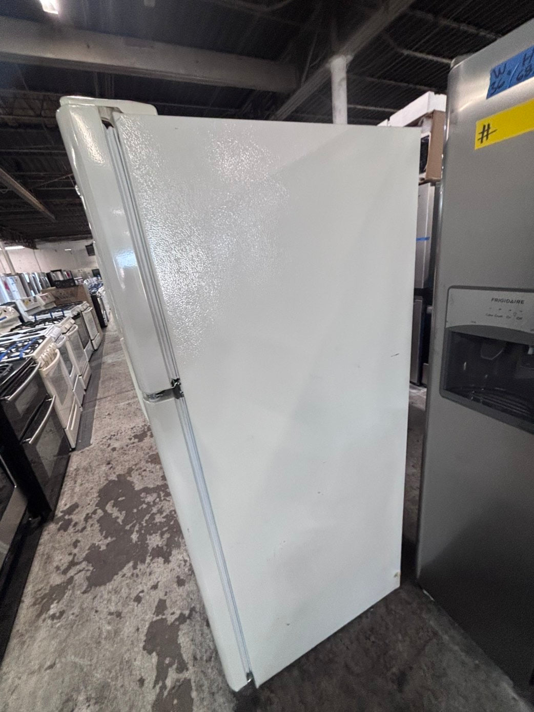 >*kenmore 30”x 66”heigth x 29depth 18cu.ft -top freezer refrigerator off white  color              -used refurbished 30” #TFBKJ6B