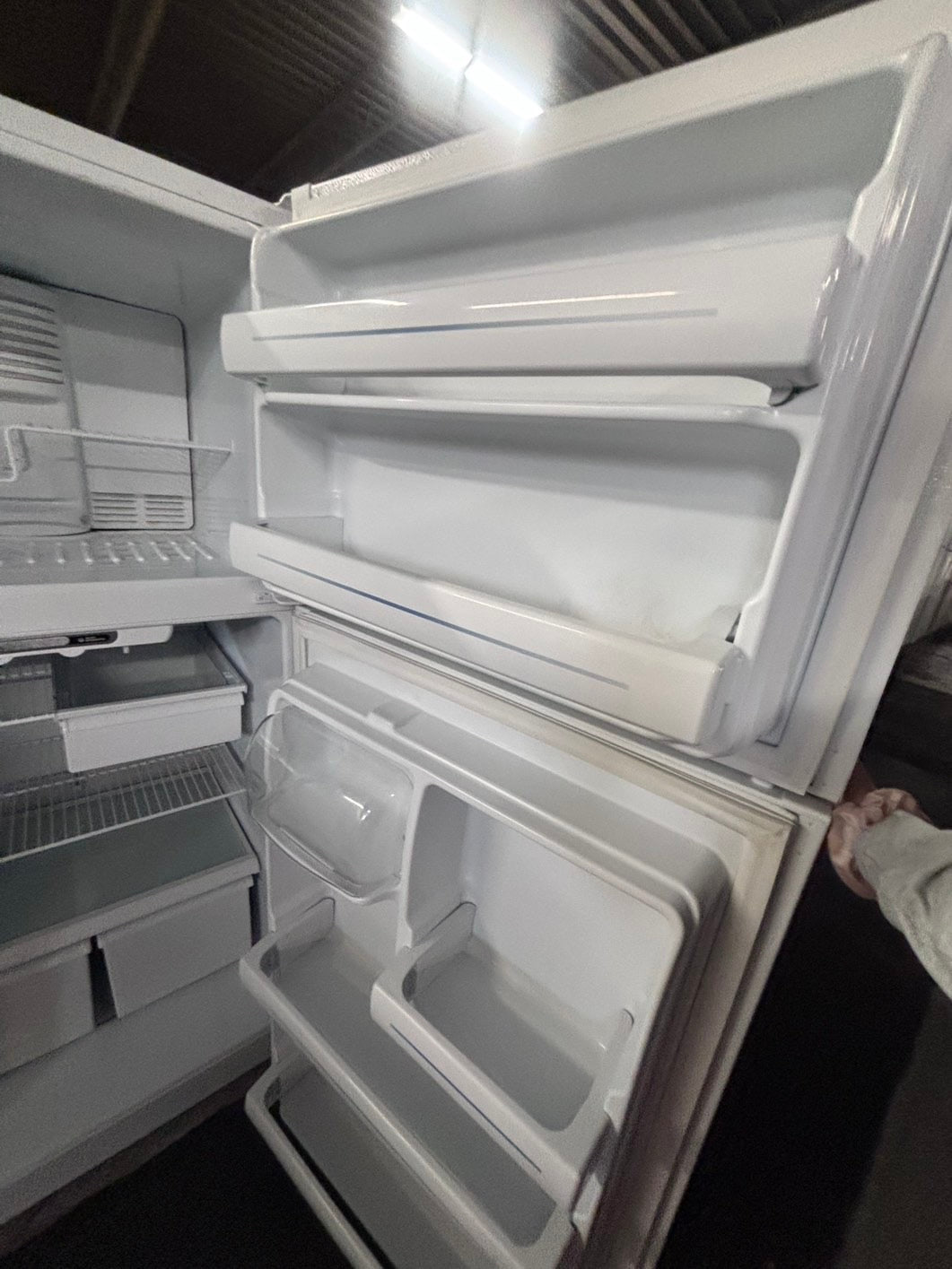 >GE 30” Top freezer fridge white  used-refurbished #RFN65B