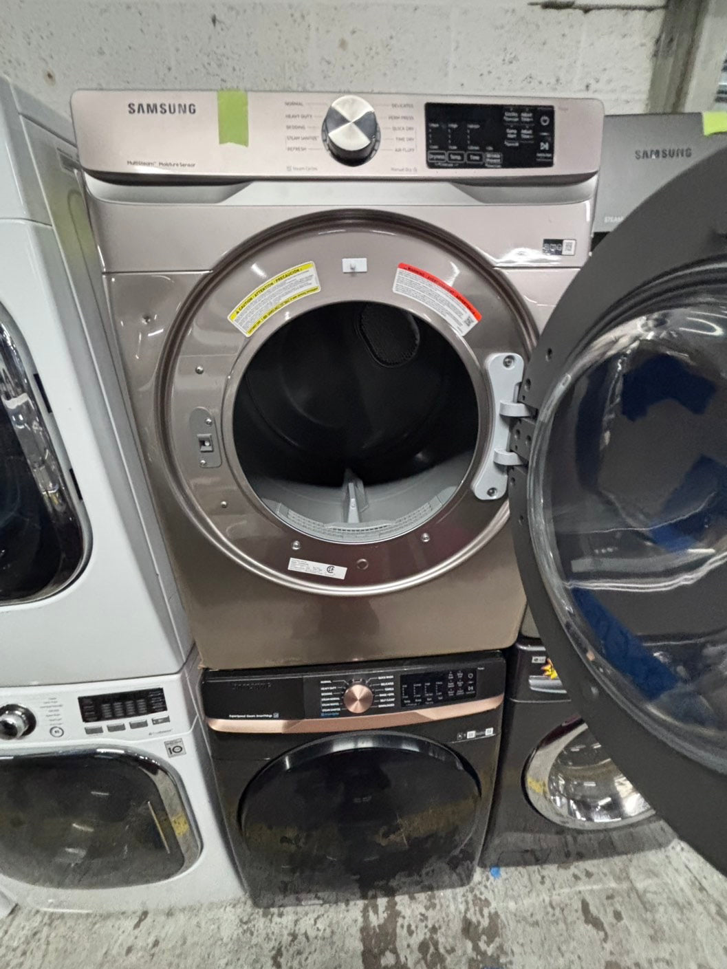 >samsung  front load washer 4.5 cu ft & dryer 7.5 cu ft set electric 220v front load stackable or side by side - sensor dry He in gray   #WDGY6B