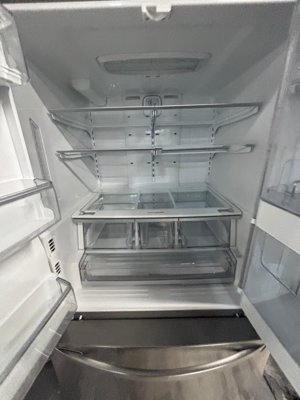 >>Used great condition used-Refurbished LG 36”w x69h x 31” depth refrigerator stainless steel w/ice & water dispenser 36 “ #LGFD31CU3B