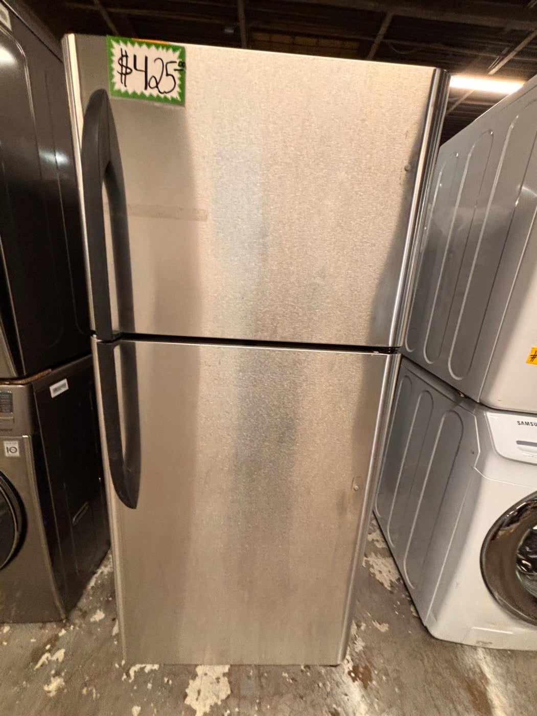 >*frigidaire  top freezer refrigerator stainless steel used-refurbished 30"x 681/2h #RF21ZRB