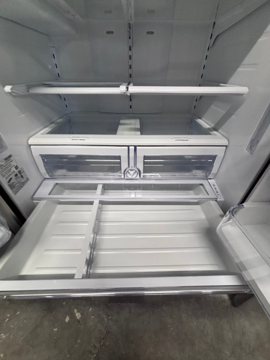 >* used-Refurbished samsung 36”w x69h x 29 depth refrigerator stainless steel w/ice & water dispenser 36 “ #FDSS73B