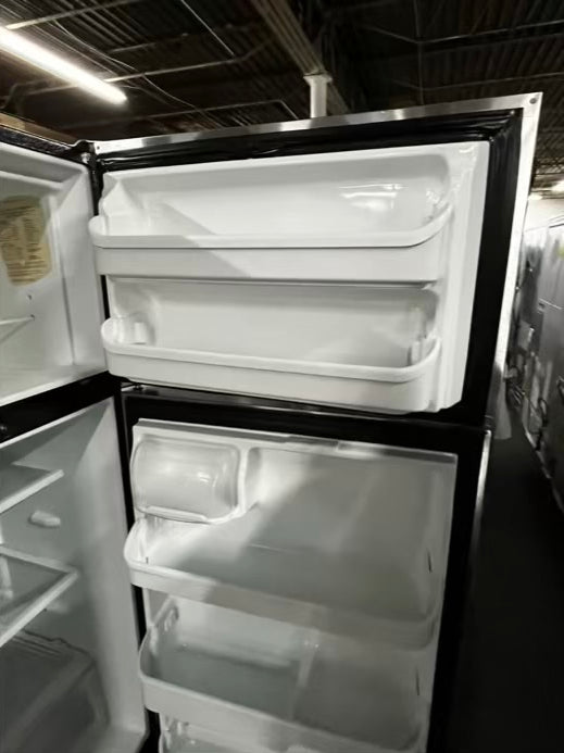 🎄 Holiday Sale 🎁 Frigidaire top freezer refrigerator stainless steel  used refurbished 30” #RF975334B
