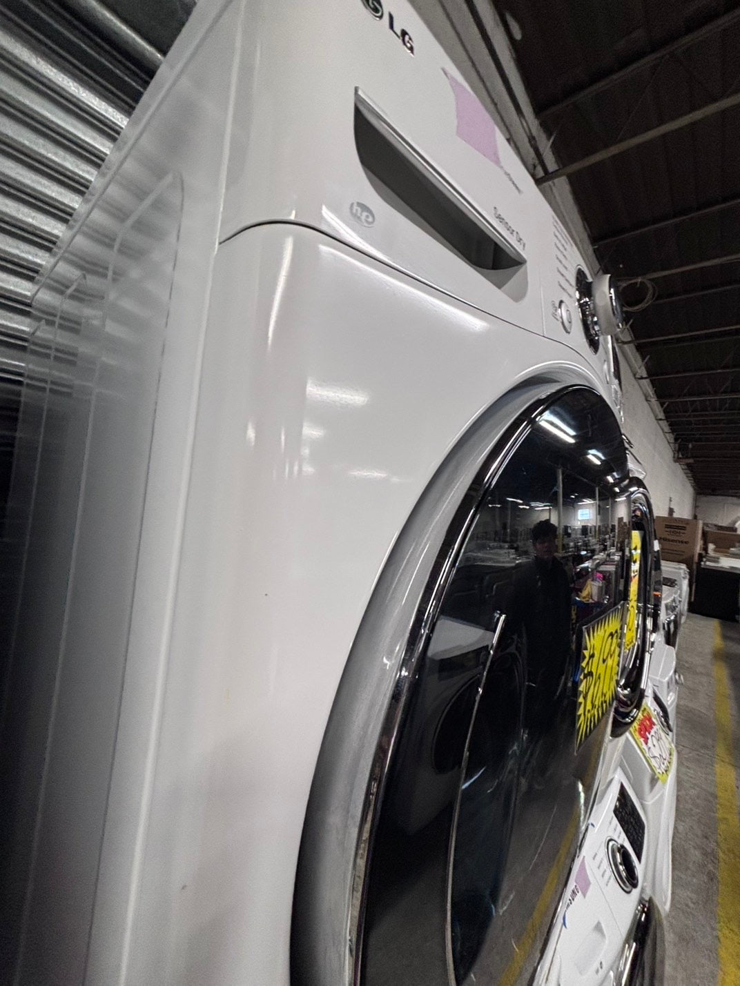 >LG washer 4.5 cu ft & steam dryer 7.5 cu ft set electric 220v front load stackable or side by side - sensor dry He in white   #WM51B