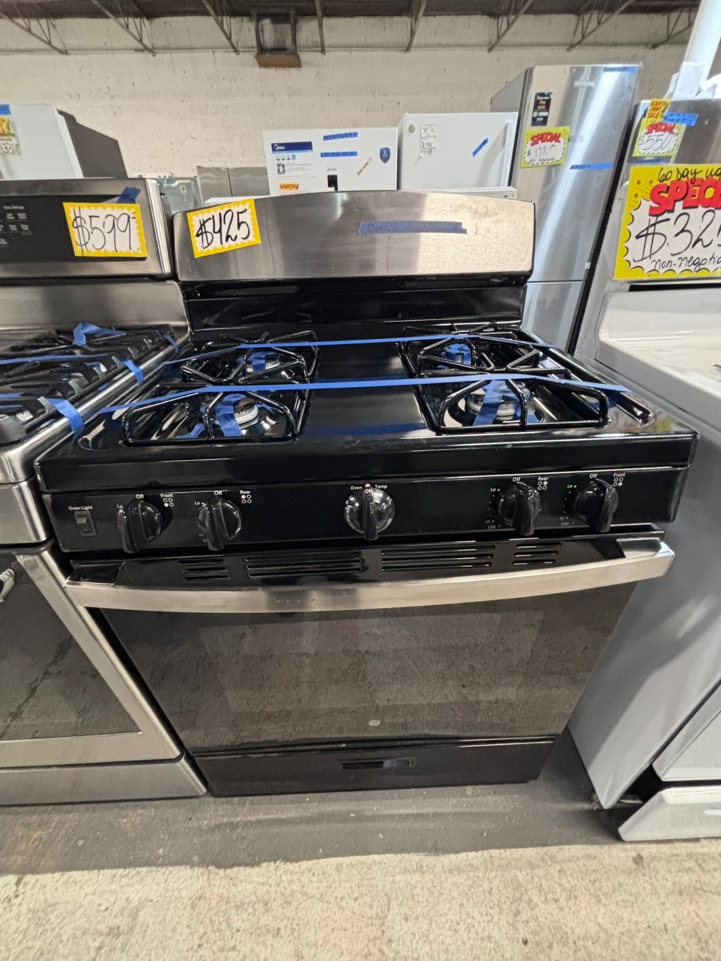 >*GE range 4 burner bake broil Hi/Lo self clean in stainless steel used-great condition ,Refurbished 30” #FLN10SB