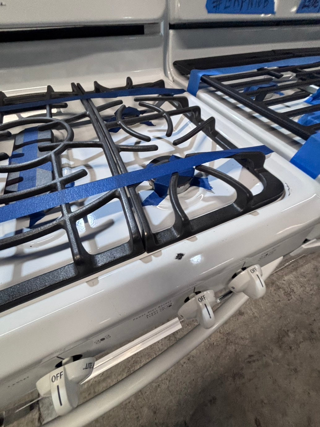 >*special🔥frigidaire Gas range 5 burner  bake ,broil Hi/Lo self clean in used-Refurbished 30” #BG776B