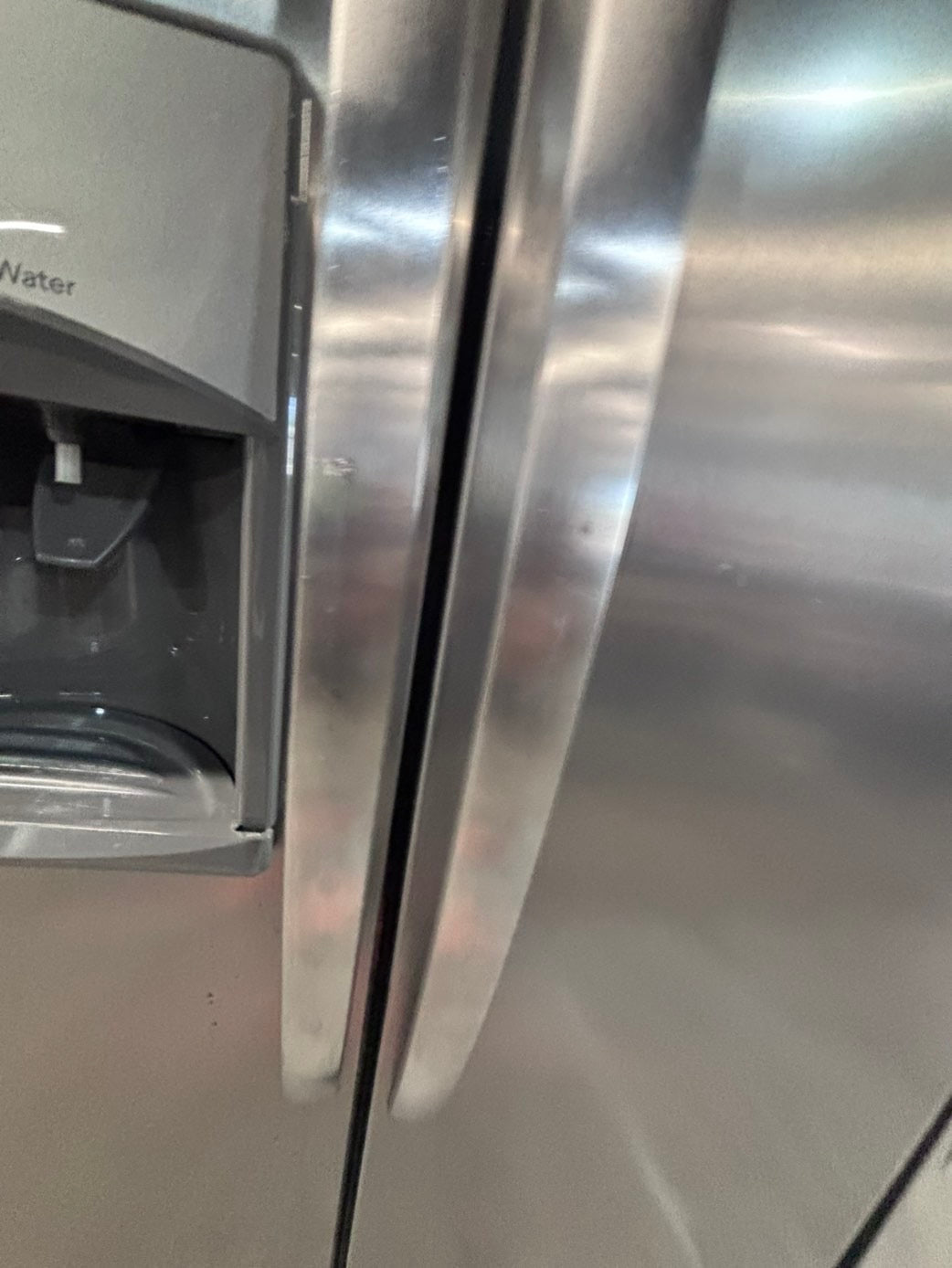 >*36”frigidaire side by side Refrigerator and freezer stainless steel w/ice water dispenser 36” #RFFC9LB