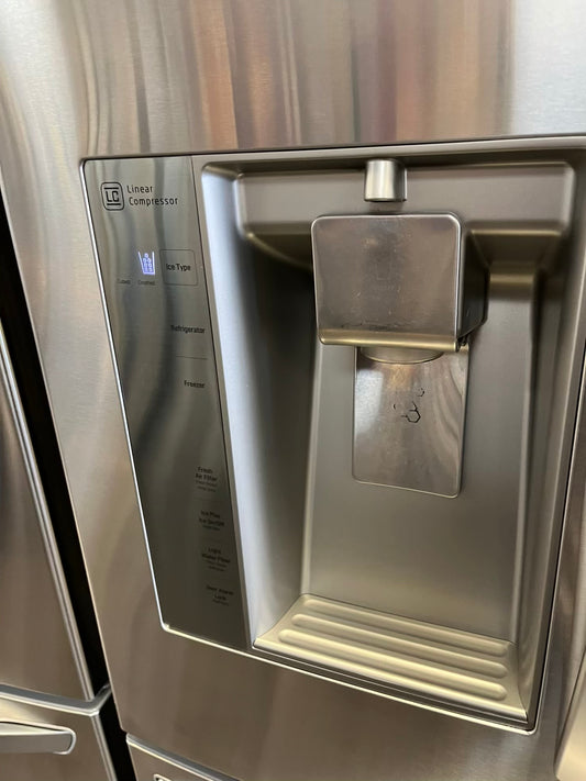 Used | Refurbished Le french door refrigerator stainless steel w/Ice water dispenser 36" # RF506ZL
