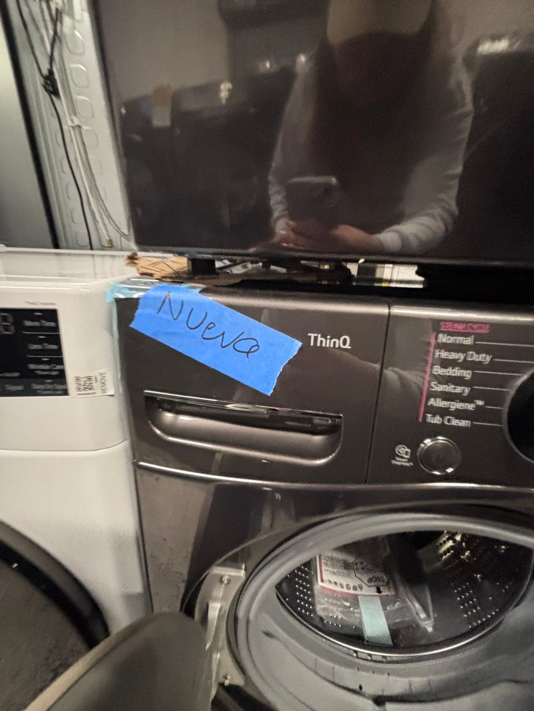 >>LG Open Box 📦 Scratch & Dent 4.5 cu. ft. Ultra Large Capacity Front Load Washer 
 & 7.4 cu. ft. Large Capacity Front Load Electric Dryer - black steel  Set / stock number #WD4001CB