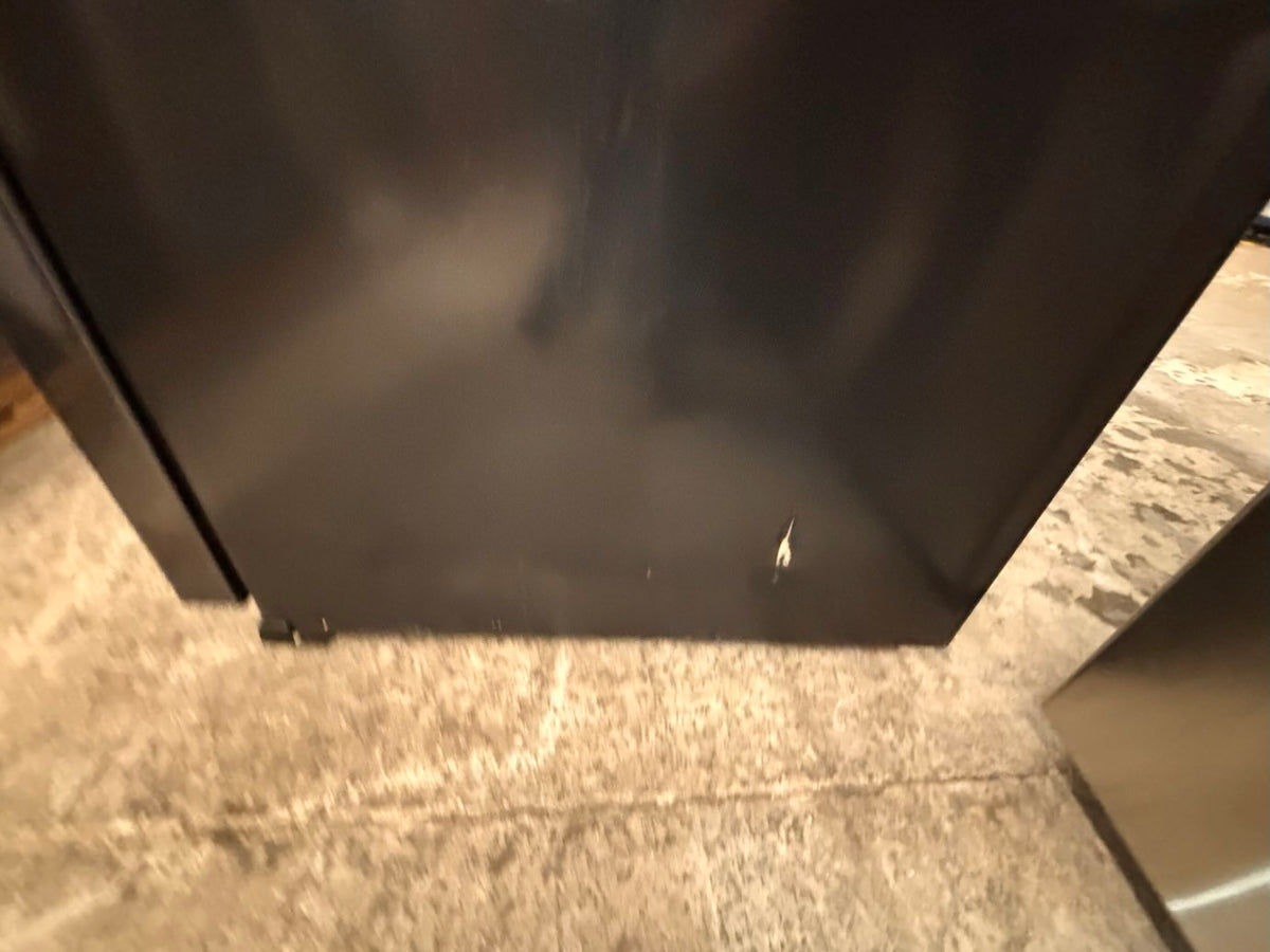 }} SALE 🔥36”Samsung French doors  fridge  stainless steel ((ice maker  doesn’t work) only water works , , doesn’t affect on the others functions. #FDSB13WB