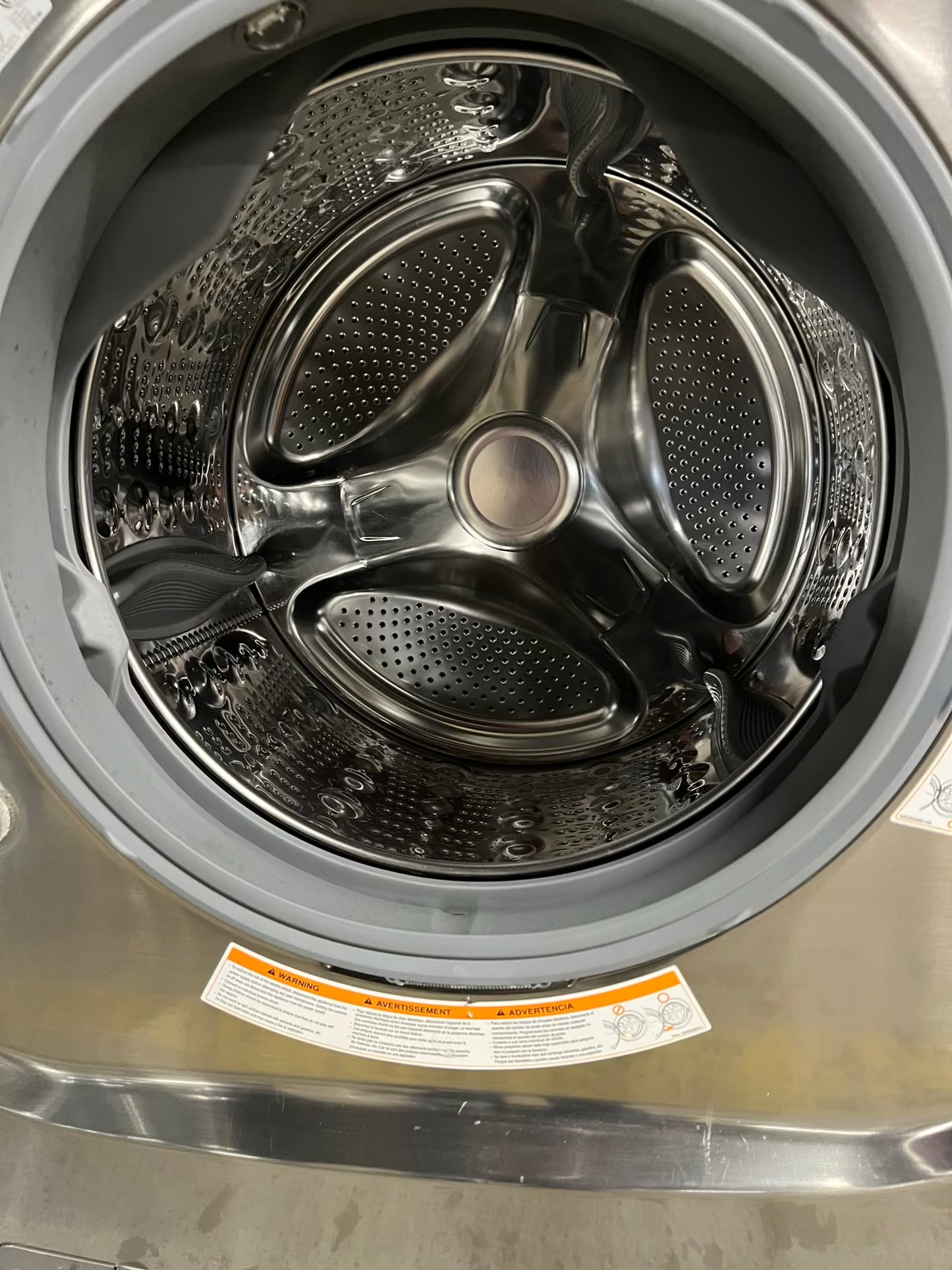 -LG washer & dryer set electric 220v front load jumbo size stackable stainless steel drum 29" #WD185VB Refurbished