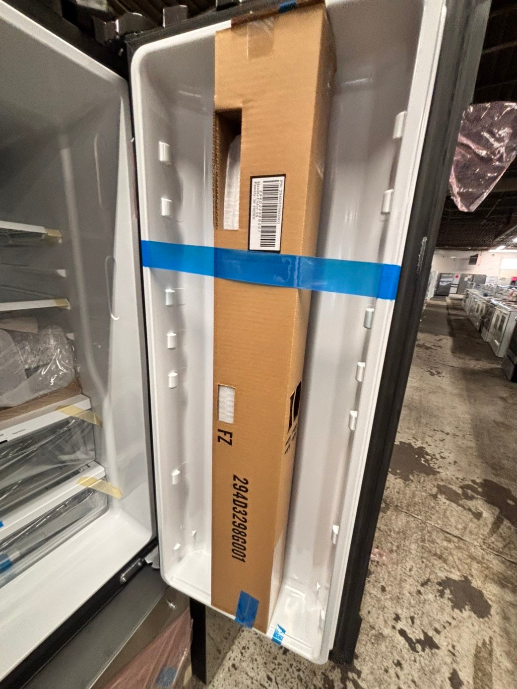 >special🎈New open box 📦 GE Refrigerator with ice maker & water dispenser - Stainless Steel #RFGAA4DB
