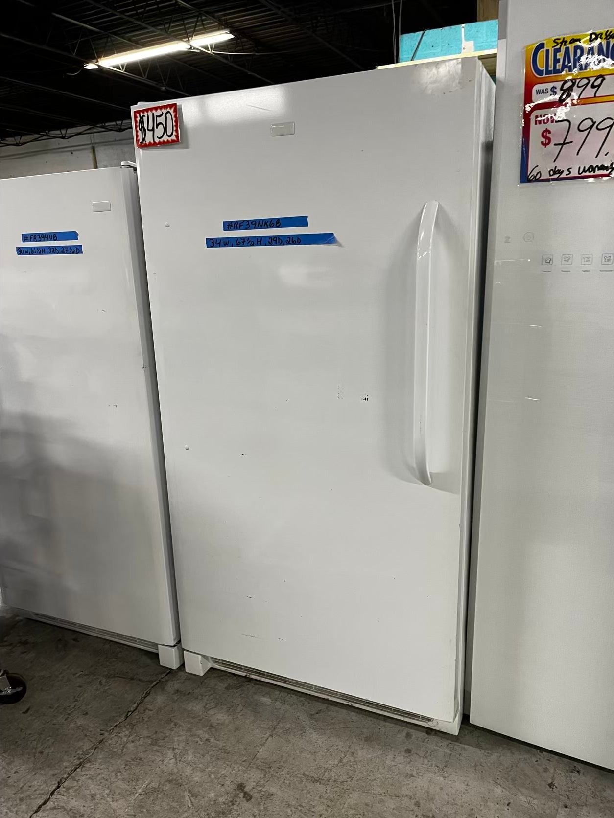 * 🎄Holidays Sale 🎁-Frigidaire 21 cu.ft up-right freezer white 34" #RF39NK6B used-Refurbished