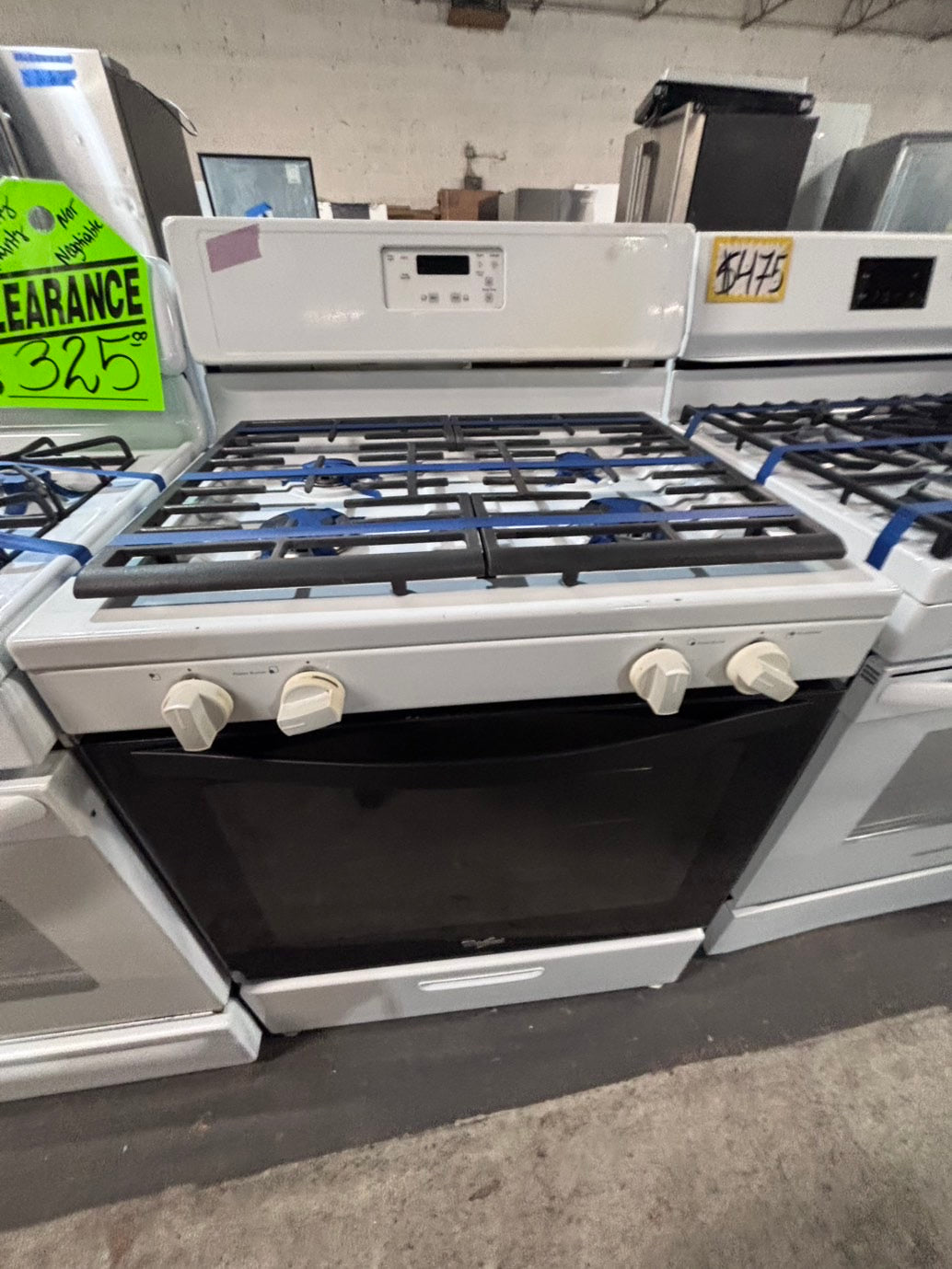 >*Sale🔥 whirlpool Gas range 4 burner bake broil Hi/Lo self clean in  white used-Refurbished 30” #GT6N2B