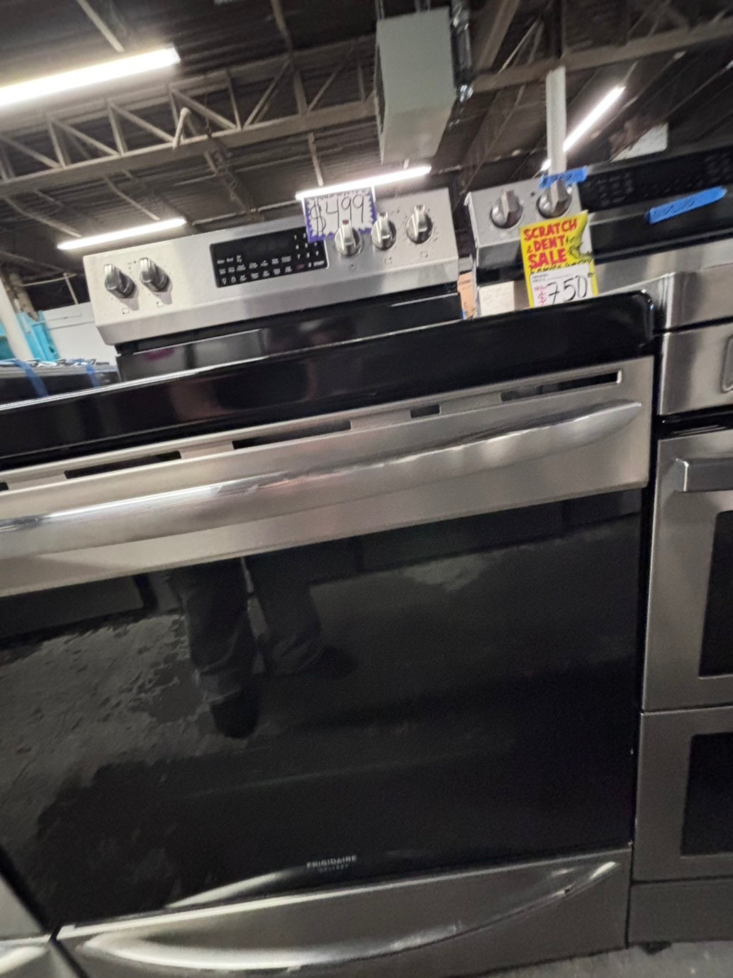 >*frigidaire Air-fry Glass Top electric stove stainless steel convection oven bake broil 5 burner Self clean 30” used-Refurbished #FEA5Q1B