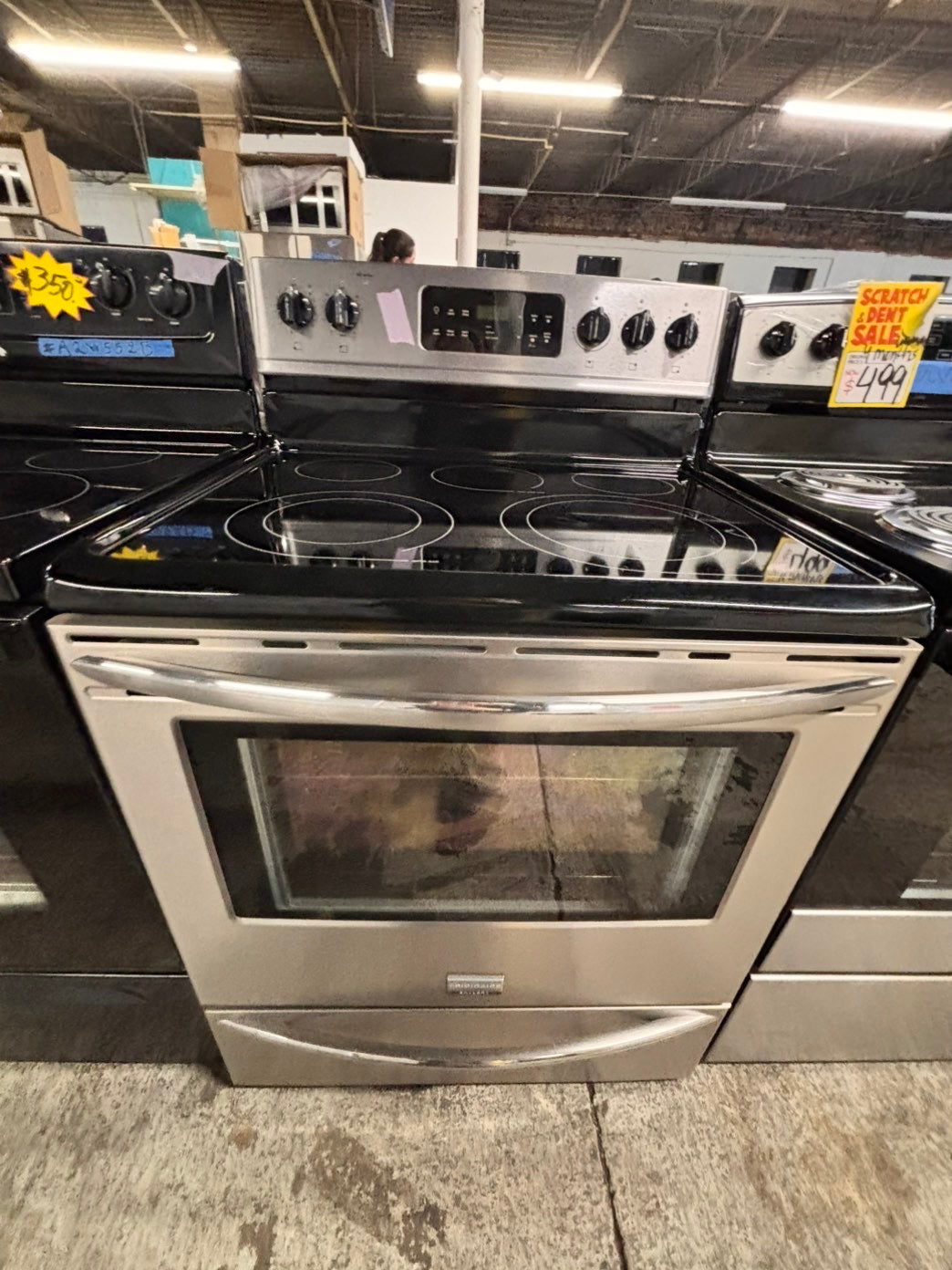 >🎈SALE🔥frigidaire Glass Top electric stove  bake /broil 5 burner convection oven,Self clean 30” stainless steel stove ,used-Refurbished   #EEF5ZAB