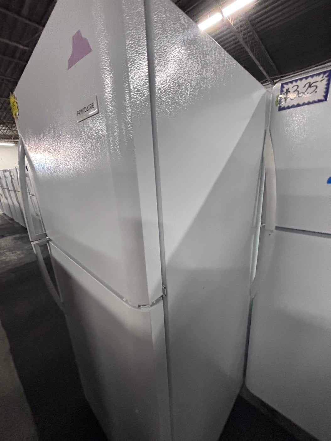 >Frigidaire 21cu.ft -top freezer refrigerator white used refurbished 30” #RFKWHB