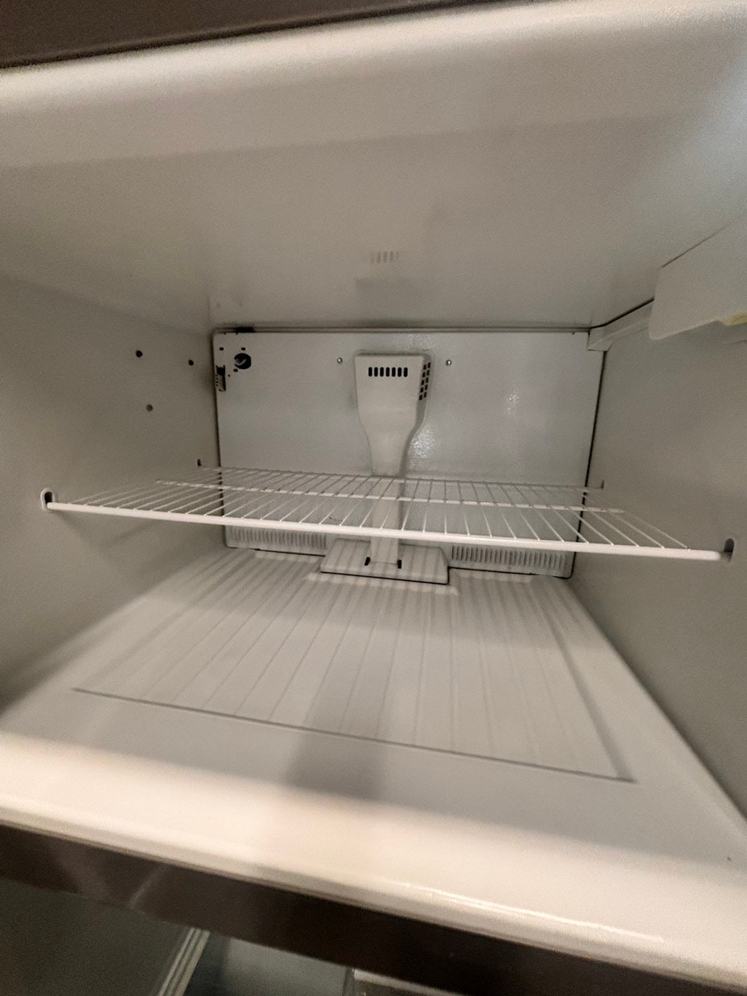 >Special🎈Whirlpool 33” Top freezer fridge in stainless steel color                 used-refurbished #RFZA213B