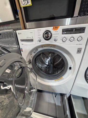 }gas LG white washer & gas dryer set front load stackable or side by side  27” in used Gas  used-Refurbished #GWD46B