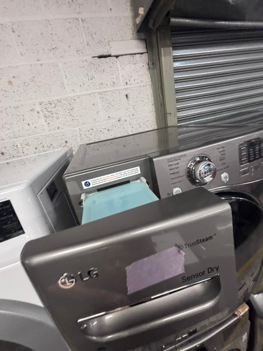 >*LG washer & dryer set electric 220v front load stackable or side by side - sensor dry in gray  #WGDS42BSET