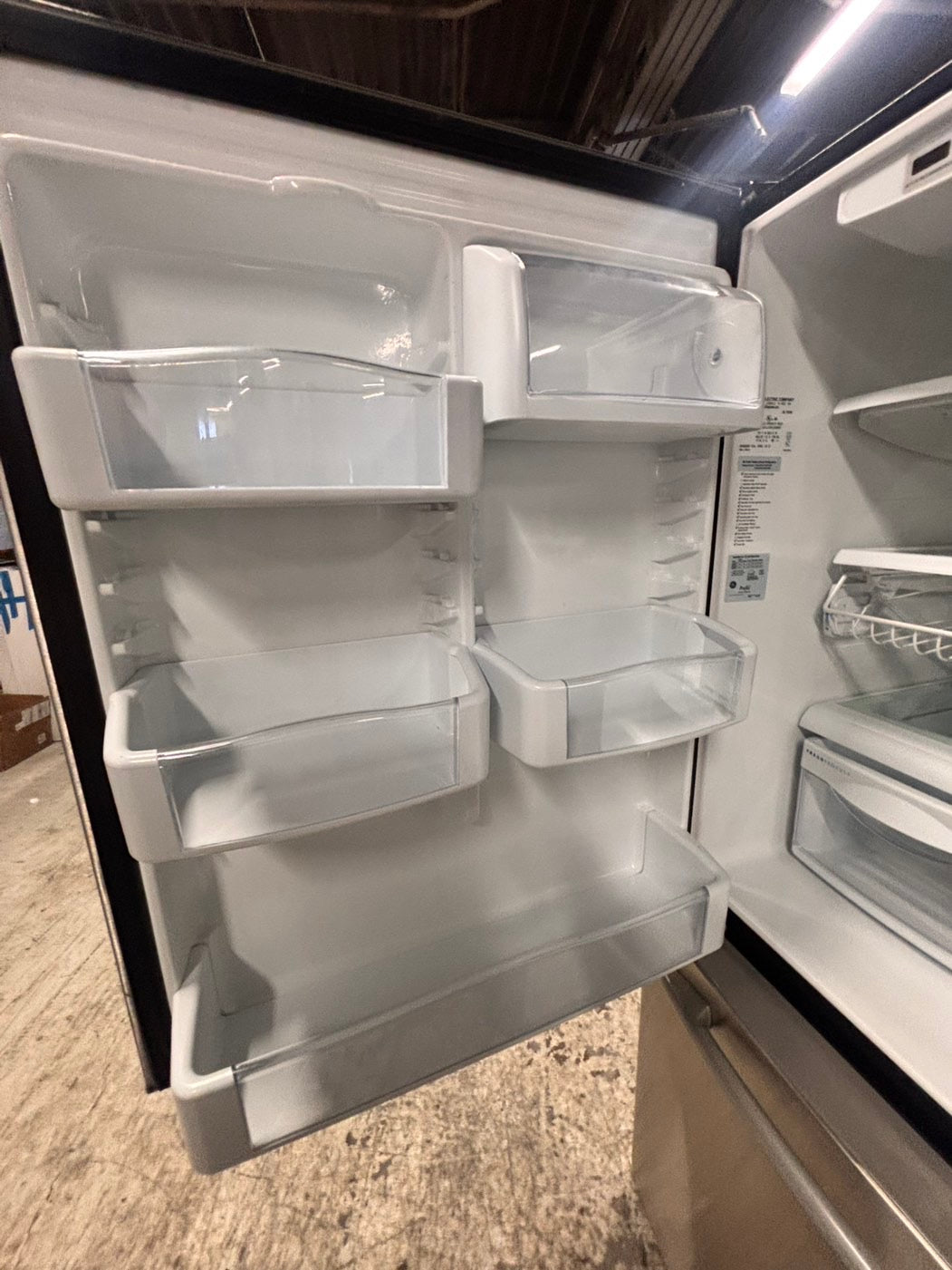 >sale🎈GE 30” bottom freezer fridge stainless steel with iced maker inside used -refurbished 30” #G5ZK21B