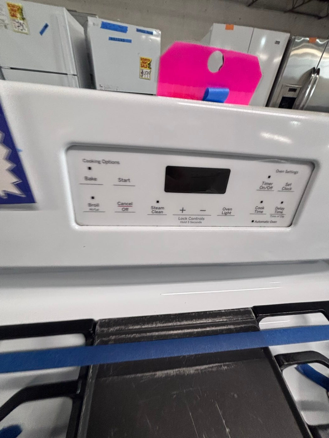 }GE Gas range five burner bake broil Hi/Lo self clean in white working 💯 with warranty ,used-Refurbished 30” #GGH4D7B