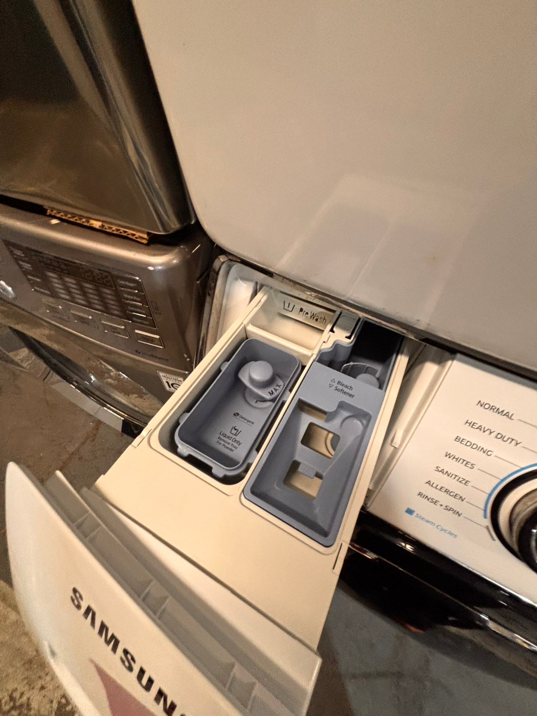 >*Samsung steam add wash-washer 4.5 cu ft & dryer 7.5 cu ft set electric steam 220v front load stackable or side by side - sensor dry white color   #WD698SET
