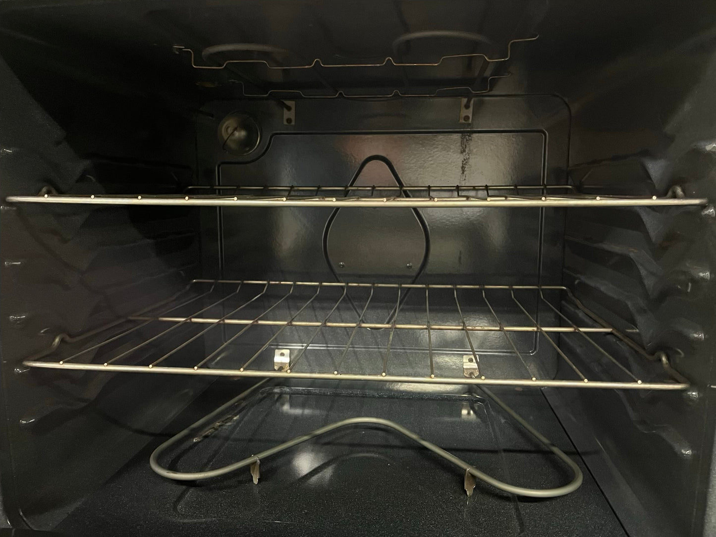 Frigidaire electric range 220v bake broil self clean in white Refurbished 30" #ER396XB-TR