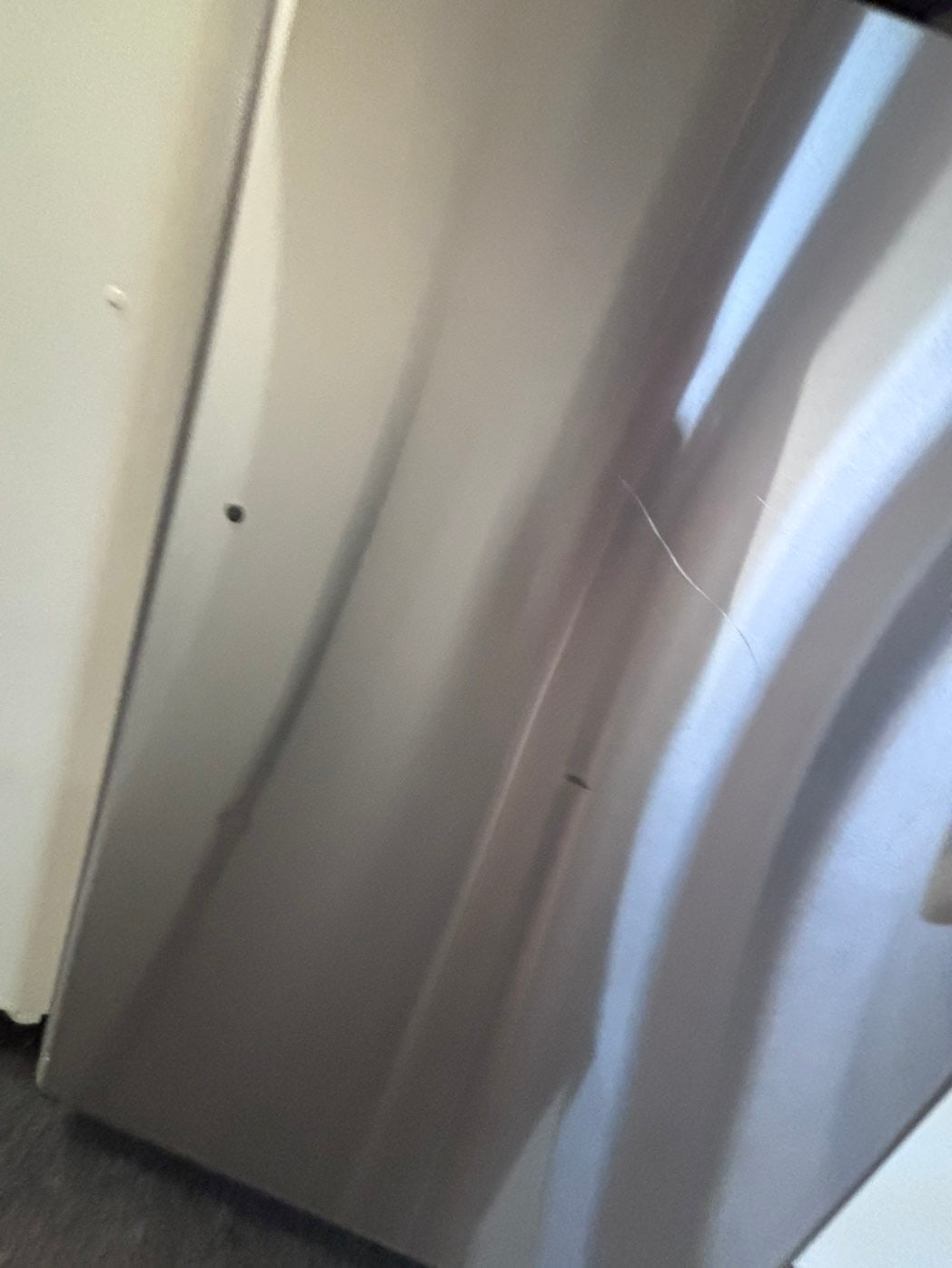 >>GE 33” x 67”h x 28” depth  Top freezer fridge  ,stainless steel  used-refurbished #RRYE33L