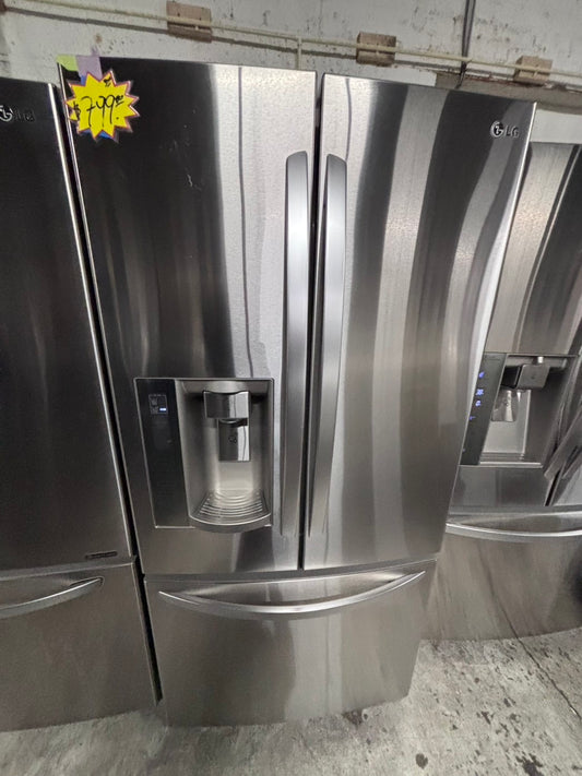 >LG French door Refrigerator stainless steel w/ ice water dispenser 33" #RF29H67B