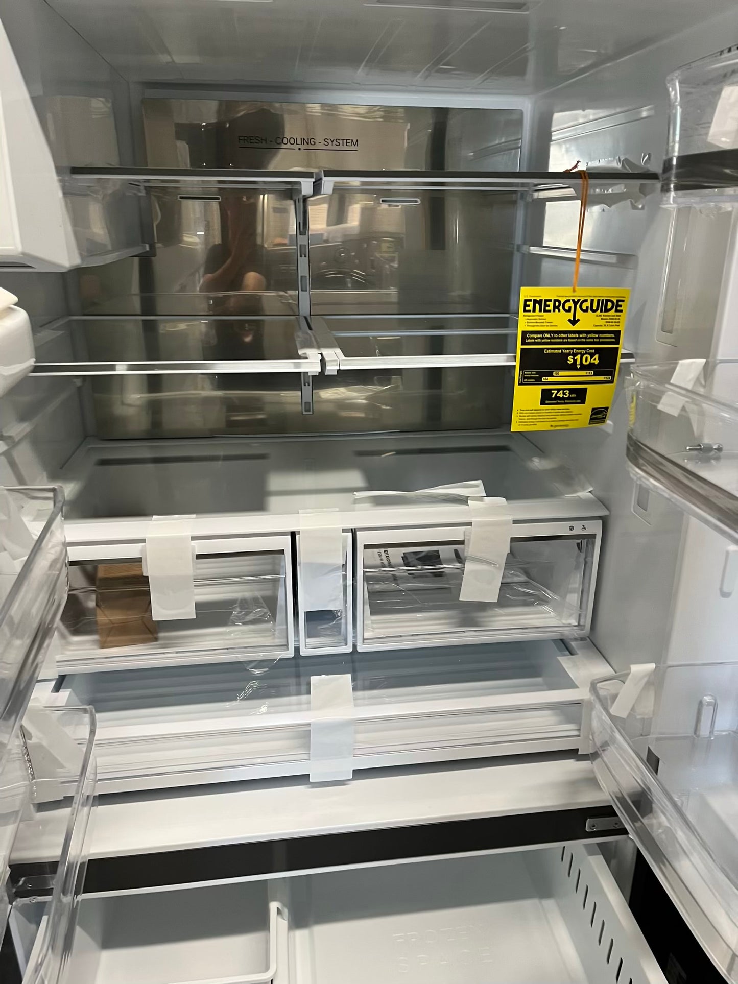 OPEN BOX 📦 | SCRATCH & DENT - ZLINE 36 in. 28.9 cu. ft. Standard-Depth French Door External Water Dispenser Refrigerator with Dual Ice Maker in Fingerprint-Resistant Black Stainless Steel #RF842FB