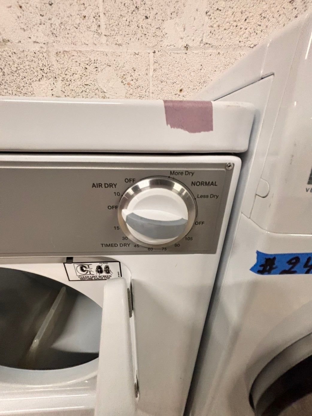 >24”whirlpool front load Electric Dryer 110v regular plug 🔌 white  #24WE56B