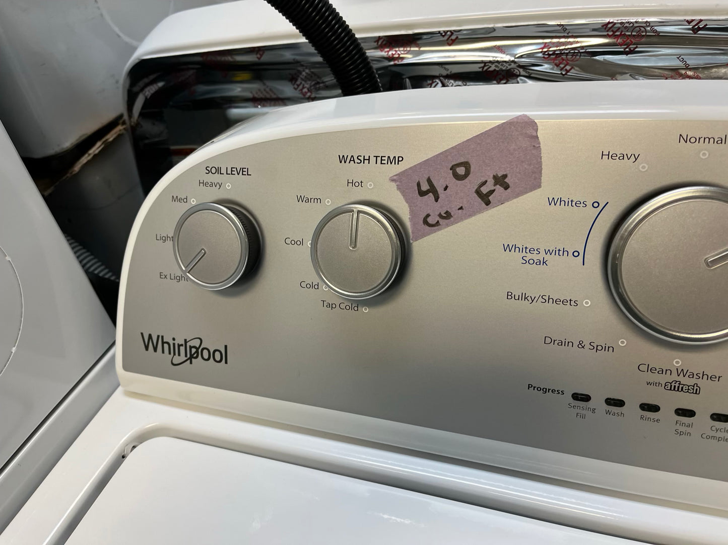 - Whirlpool top load washing machine 4.0 cu ft stainless steel drum w/agitator & side x side electric 220v dryer in white 29" #ED500PB-TR