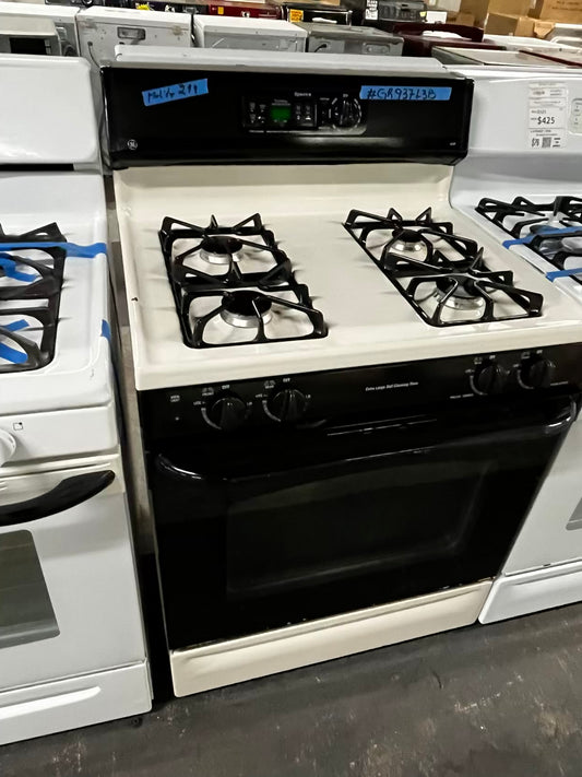 *🎄Holidays Sale 🎁 GE Gas range 4 burner bake broil self clean in black & off white used-Refurbished 30” #GR93713B