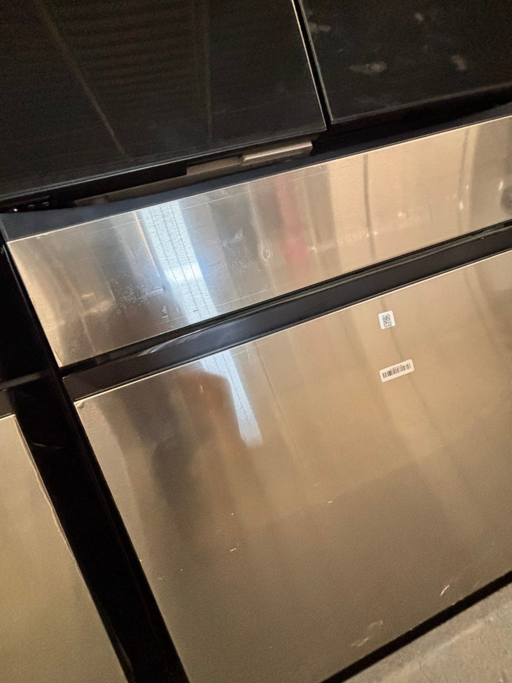 >new open box costumer return  Samsung Bespoke 23 cu. ft. Counter Depth 4-Door French Door Refrigerator in Stainless Steel with Family Hub in Charcoal Glass #RFFH1D41B