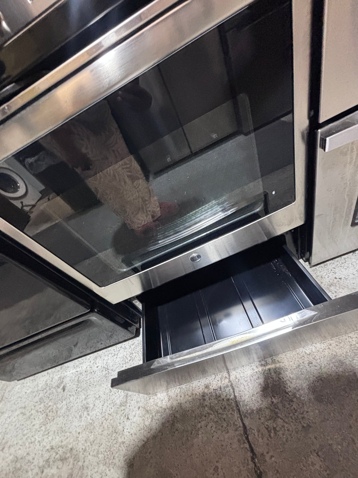 }GE black & silver electric coil top range coil 220v bake /Broil 4 burner used-Refurbished  great condition 30" #GASGE4B