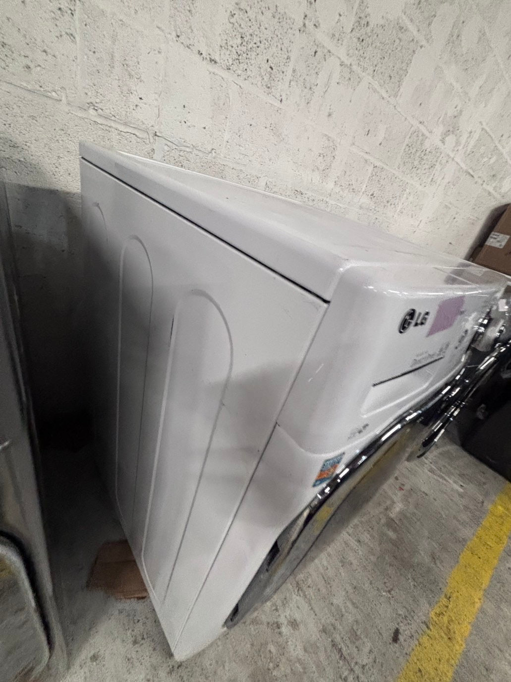 >*LG steam washing machine front load jumbo size stackable or side by side stainless steel drum 29"  used,Refurbished.  #WM515TB