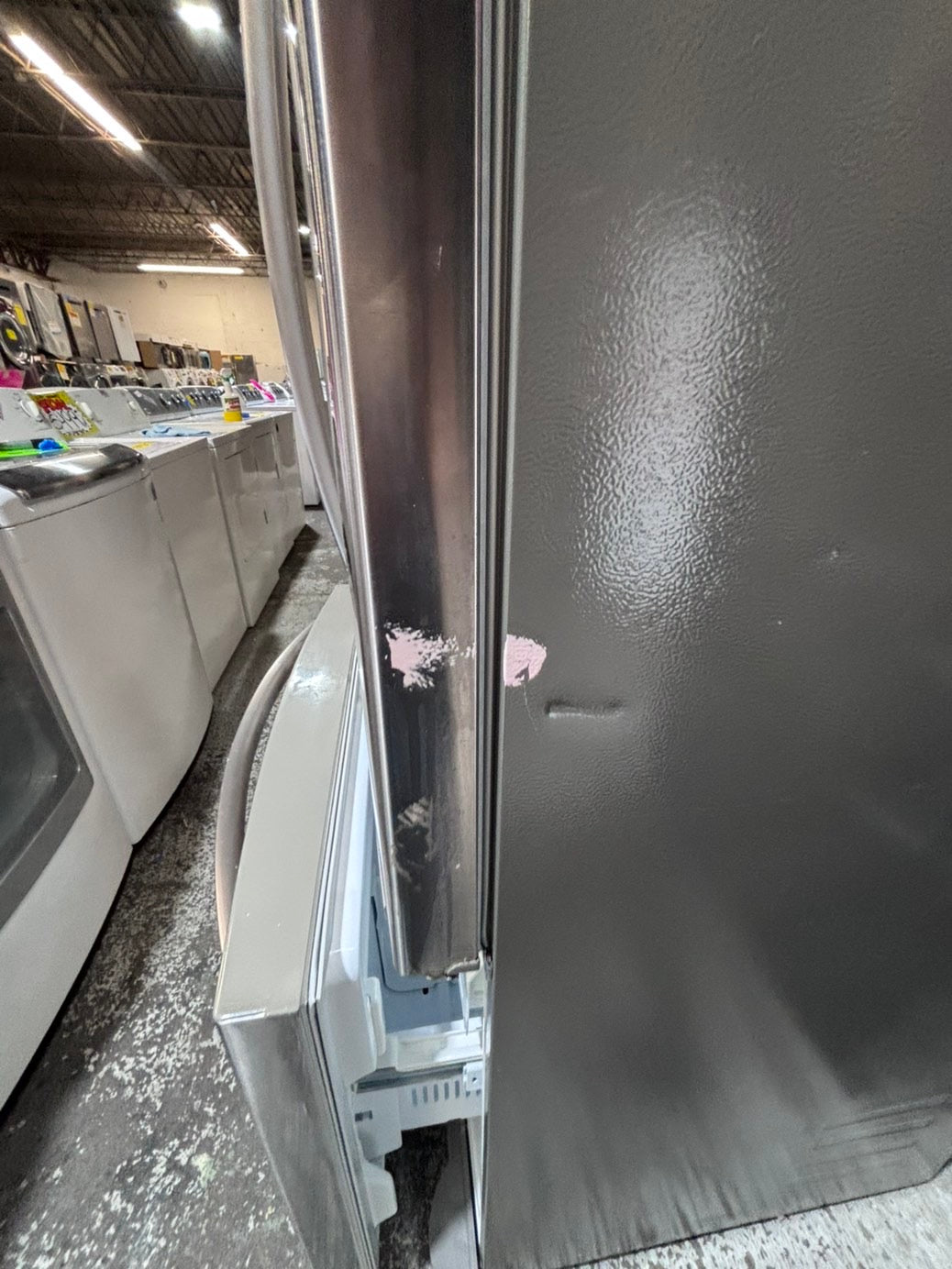 >* special 🔥used-Refurbished LG 36”w x69h x 29 depth refrigerator stainless steel w/ice & water dispenser 36 “ #LGDF74B