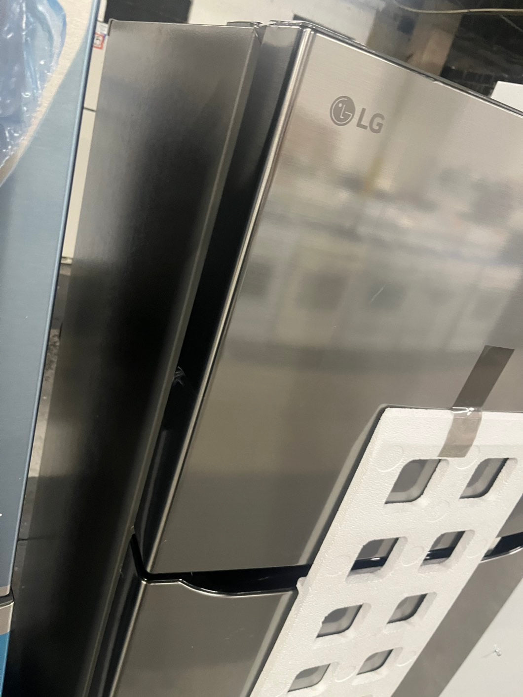 Open box 📦 New S/d LG 30 in. W 20 cu. ft. Top Freezer Refrigerator w/ Multi-Air Flow and Reversible Door in Stainless Steel,ENERGY STAR #RFLG208B