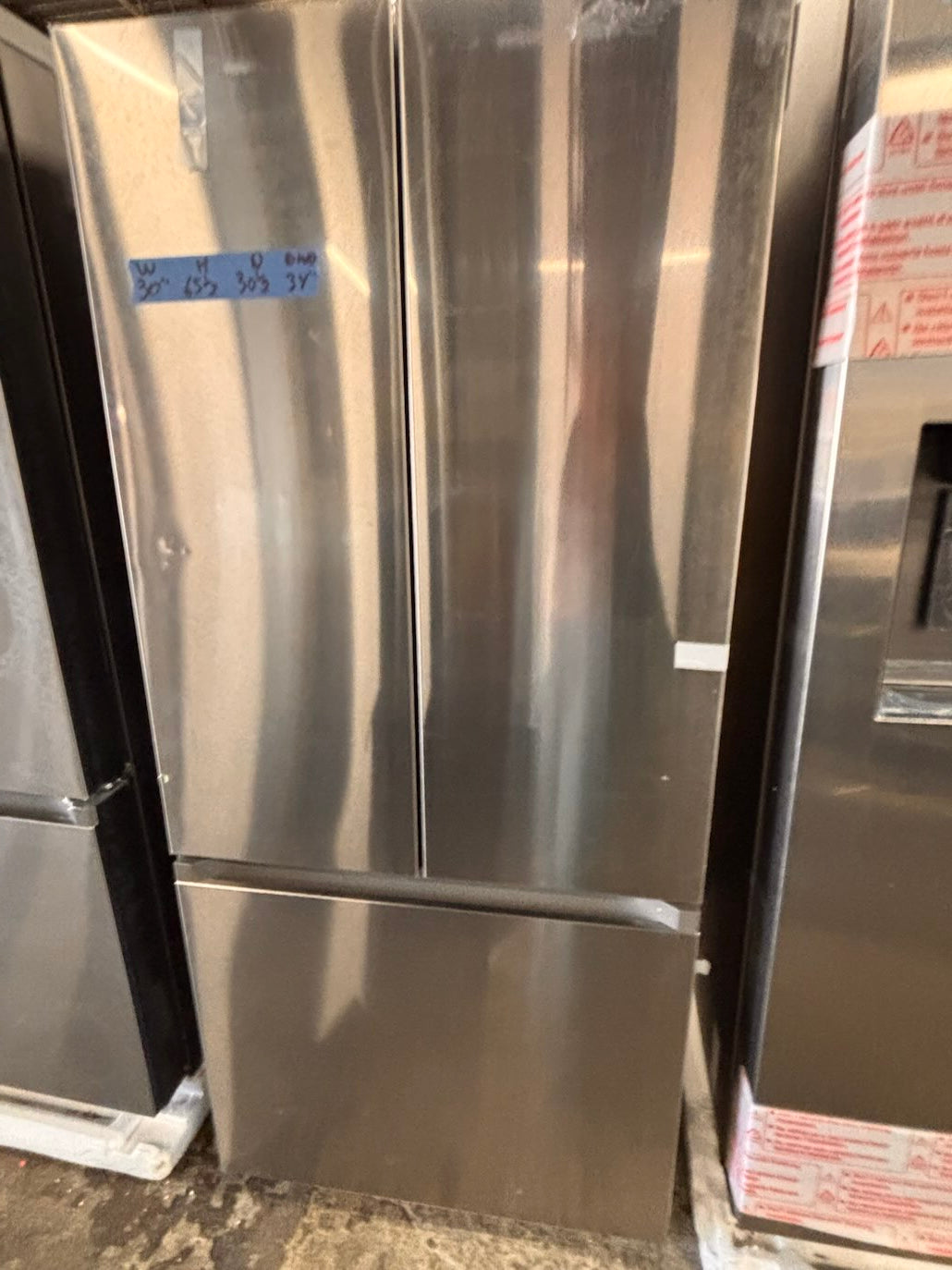 }}Samsung - 30” x 65.1/2 heigth x 30.1/5 depth. 22 cu. ft. 3-Door French Door Refrigerator w ice 🧊 maker inside - Stainless Steel #R22S4TUB