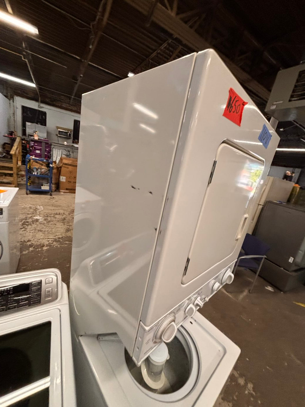 }}Kenmore regular 🔌 stacked laundry center Electric 110v washer & dryer set used -in  white 24" #LCR24PTB