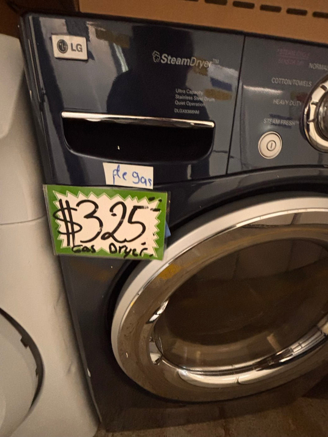 }} LG  front load stackable or side by side GAS steam dryer,  navy blue color  27"working 💯  with warranty #GDV6FRB
